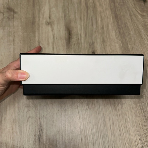 CHANEL BOX AND DUST BAG - Picture 4 of 5